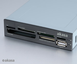Akasa USB 2.0 6-in-1 kártyaolvasó (3,5"-os helyre + USB port) #1