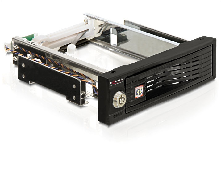 Delock 5.25"-es mobilkeret egy 3.5"-es SATA HDD-hez #1