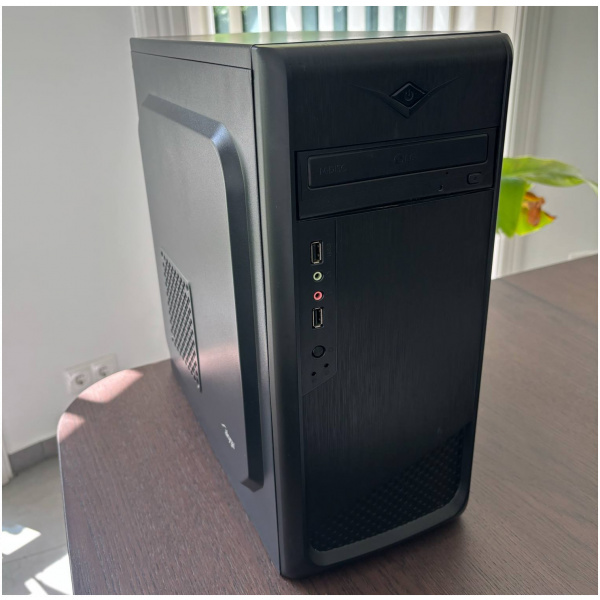 Egyedi használt PC (Core i5, 8GB, 128GB SSD, Int. VGA, Win 10 Home) #1