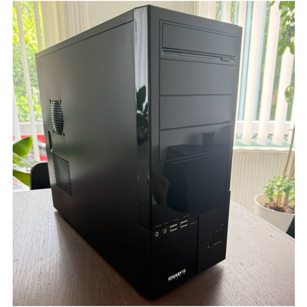 Egyedi használt PC (Core i5-6400, 16GB RAM, 256GB SSD, GT730, Win 11 Pro) #1