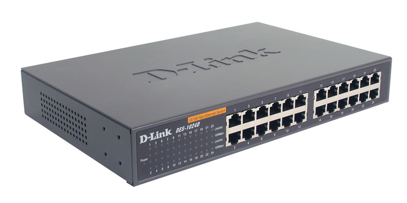 D-Link DES-1024D 24 10/100 port switch #1
