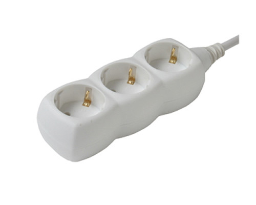 220V-os hálózati elosztó 3 aljzattal (1,5m kábellel) #1