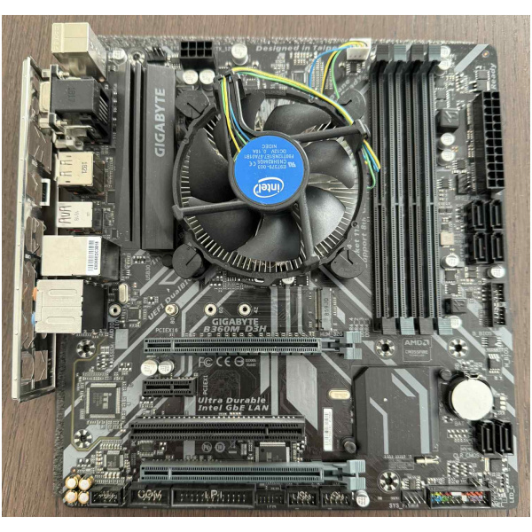 Gigabyte B360M D3H alaplap + Intel Core i5-8600 CPU (használt) #1