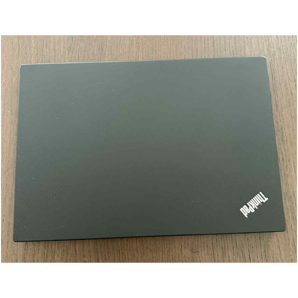 Lenovo ThinkPad T490 14" használt notebook (Core i5, Win 11 Home) #2