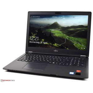 Fujitsu Lifebook U758 15,6" használt notebook (Core i5, 8GB RAM, 256GB SSD, Win 11) #2